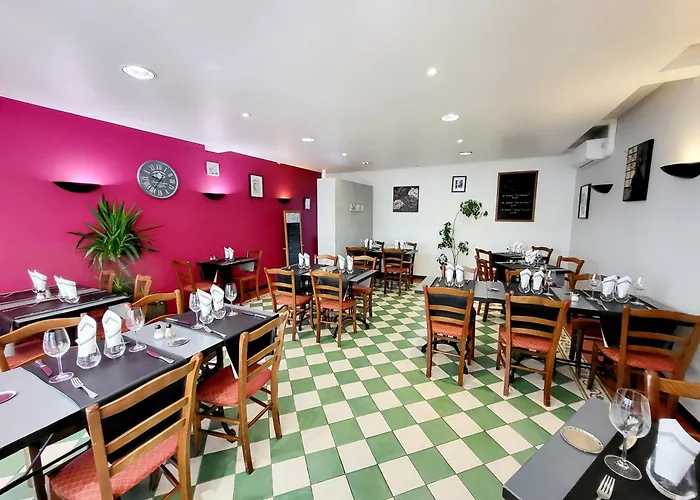 Hotel Des Lacs Bleus Clérac